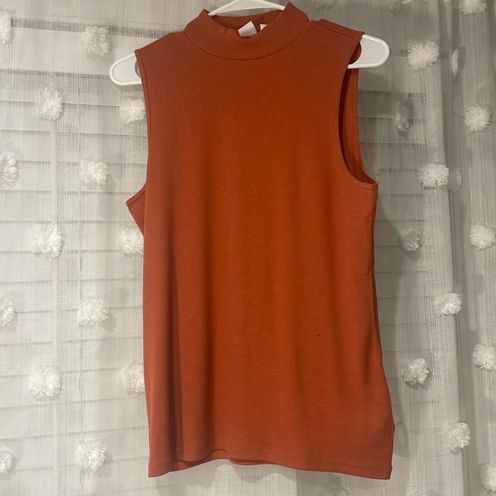 Gap - Modern Mockneck Tank Top- size large
